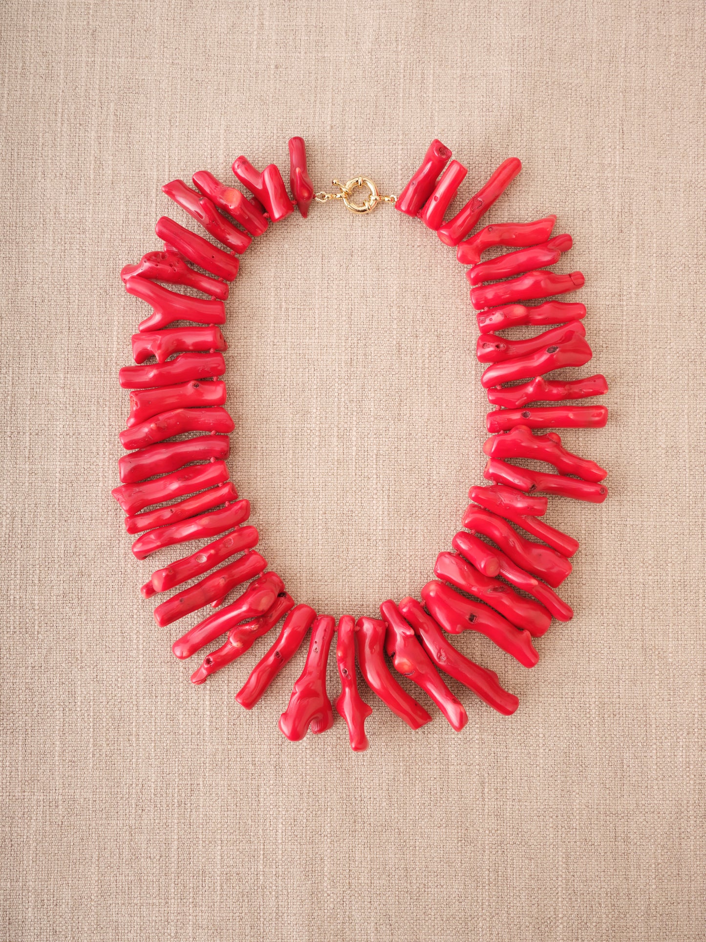 Colar Regina Galhos Coral
