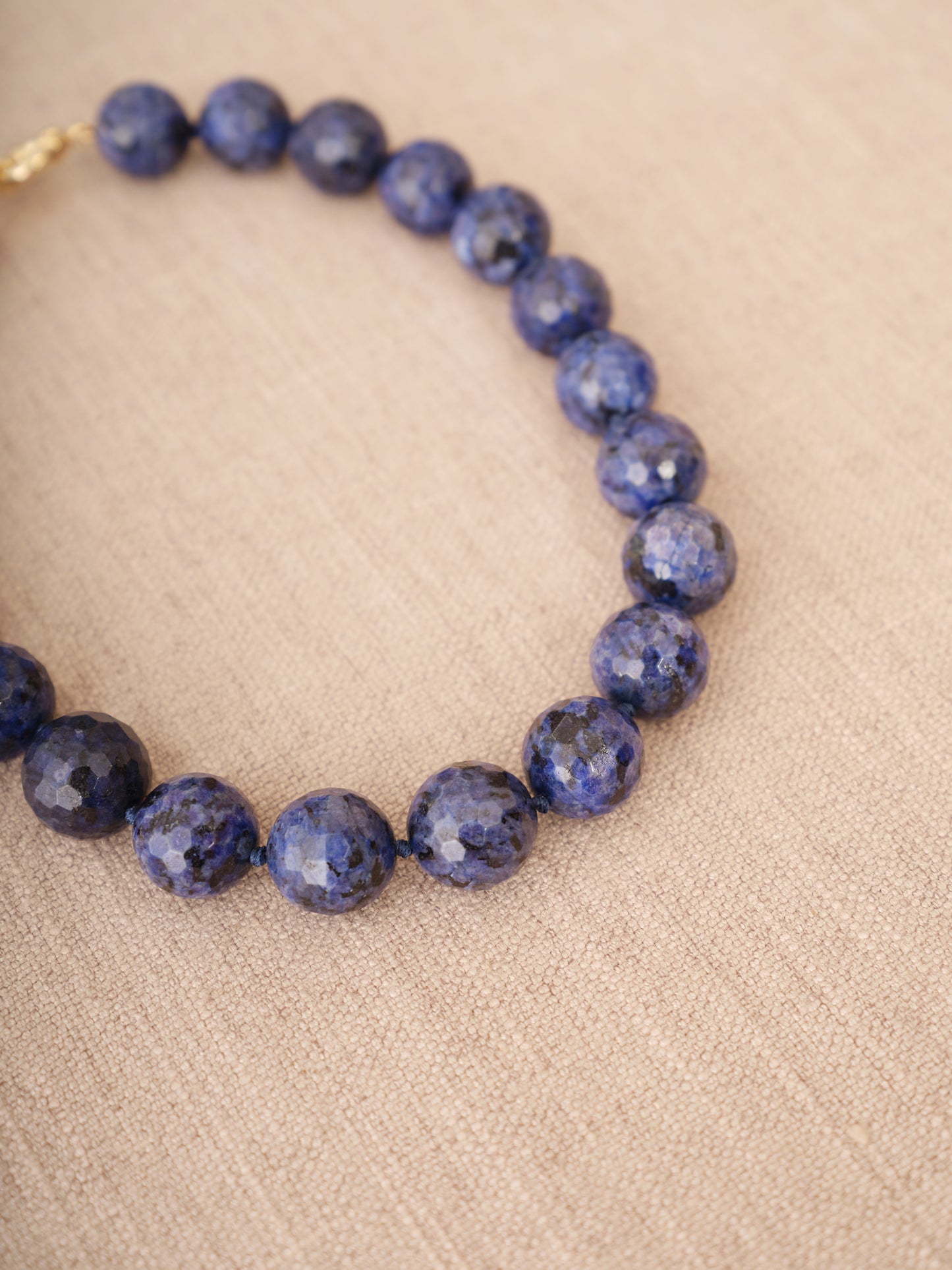 Colar Regina Lápis Lazuli