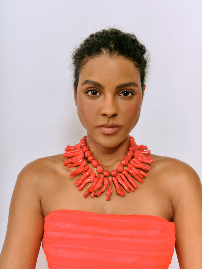 Colar Regina Galhos Coral