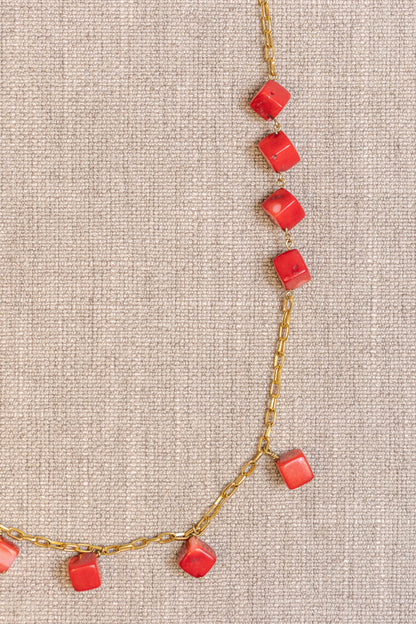 Colar Renata Coral